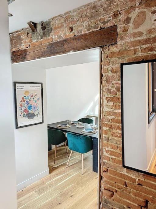 L'Escale - Elegant T2 Au Coeur De Toulouse Apartamento Exterior foto